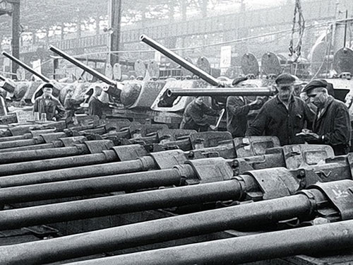 Танковый_завод_1943_г